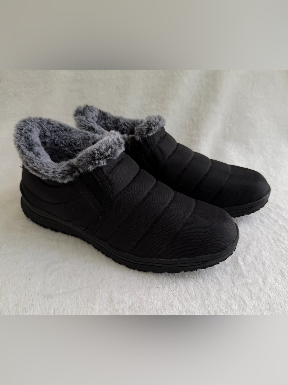 Minnetonka Townsend Faux Fur Lined Ankle Boots Black Size 10 Water Resistant